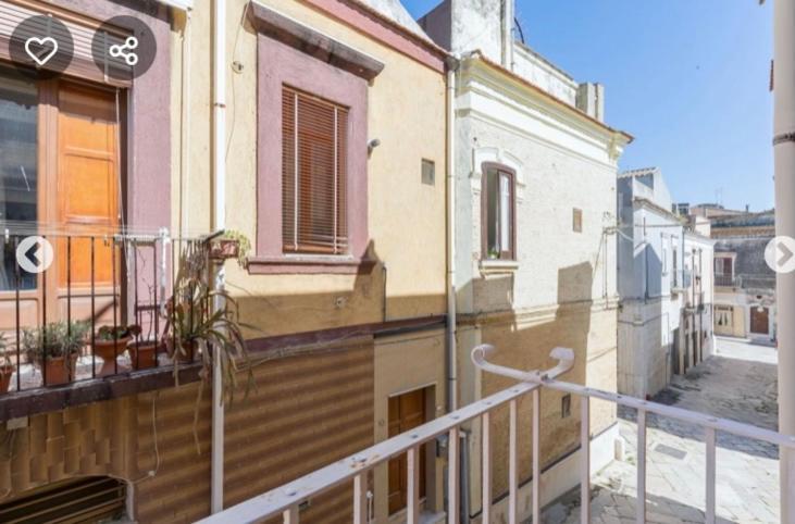 B&B Palazzo Veliero Al Castello Torremaggiore Torre Maggiore Exterior foto